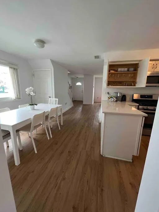 بيت للعطل Beach House 2Car Parking Beach Subway City Jfk Usb نيو يورك
